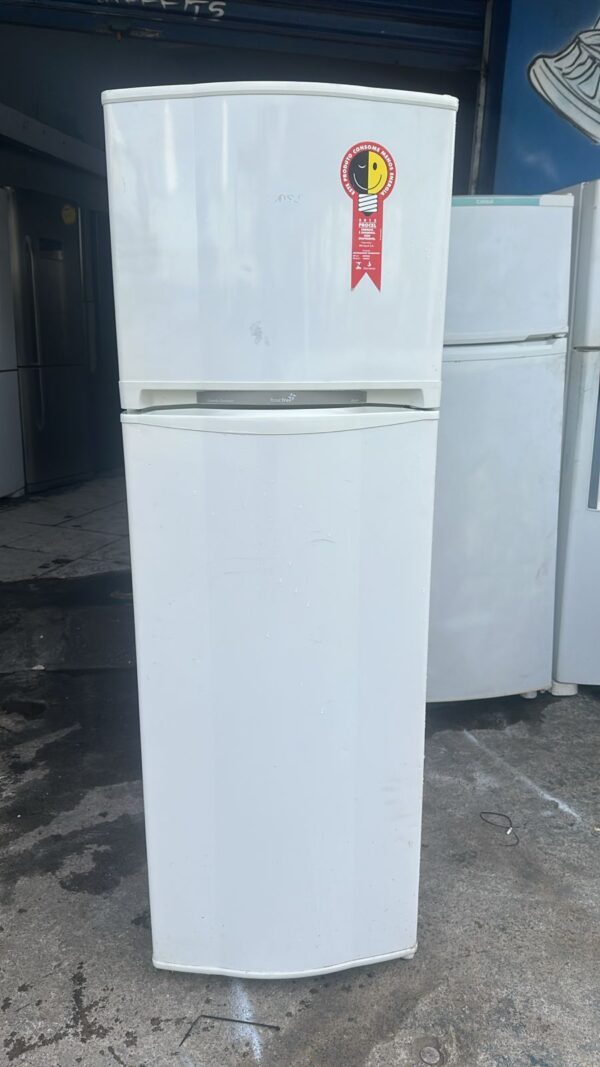 Geladeira Consul - 264L - 110vts - Usada