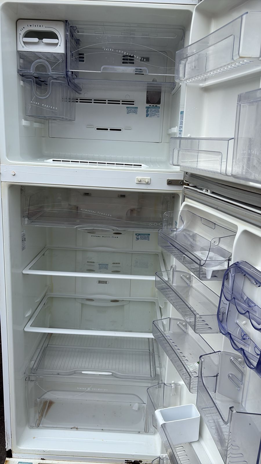 Geladeira Electrolux – 127v – Usada