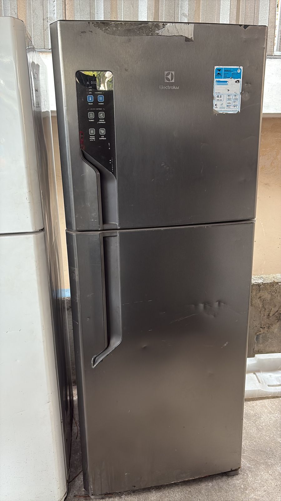 Geladeira Electrolux – 127v – Usada