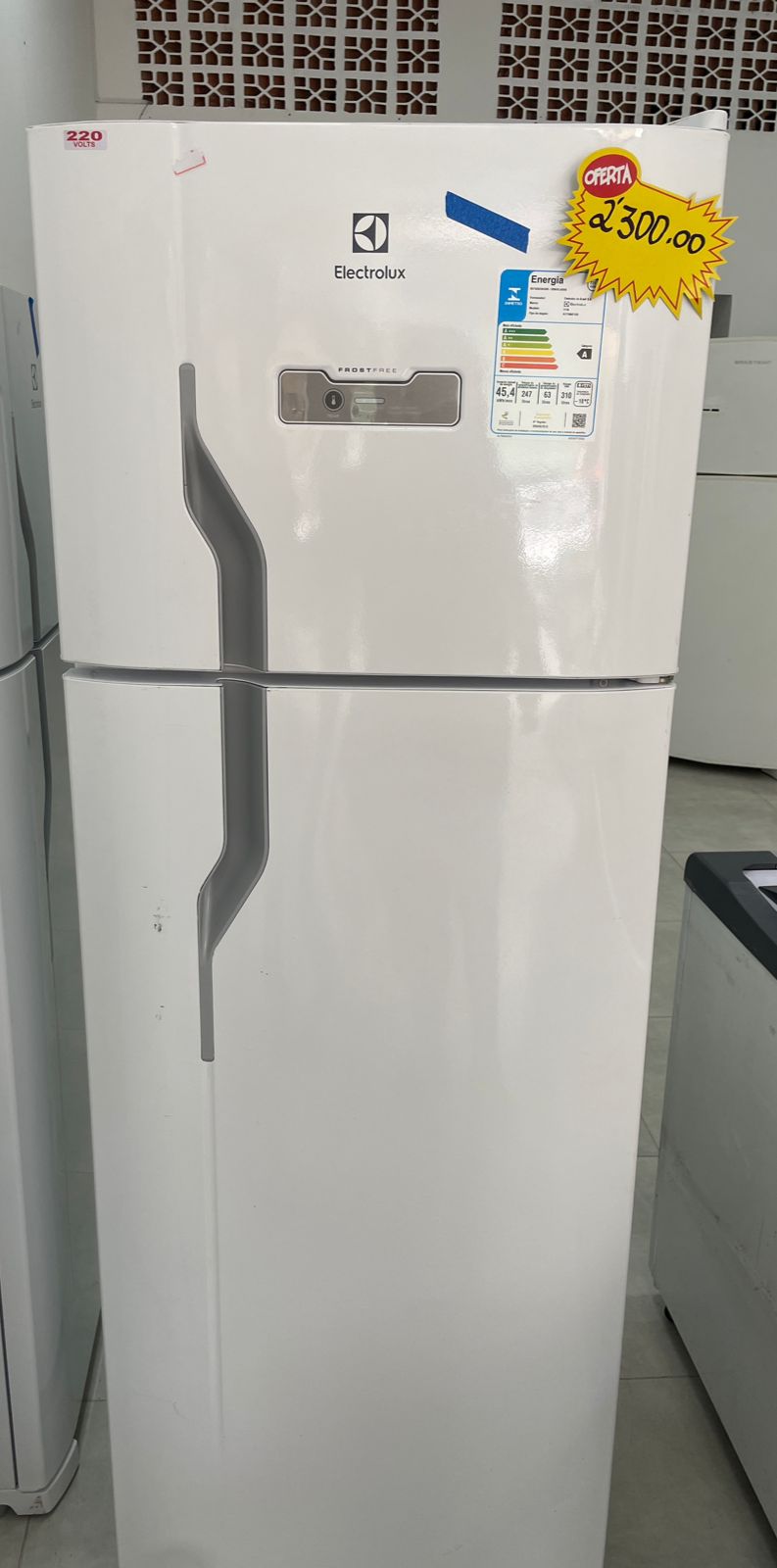 Geladeira Electrolux – 220v – Semi Nova