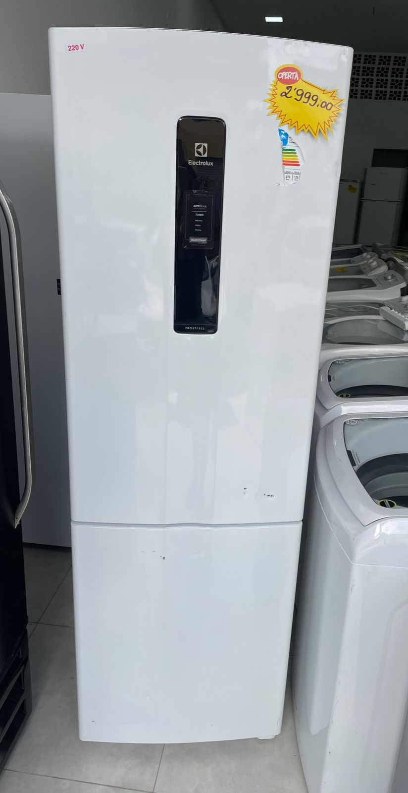 Geladeira Electrolux – 220v – Semi Nova