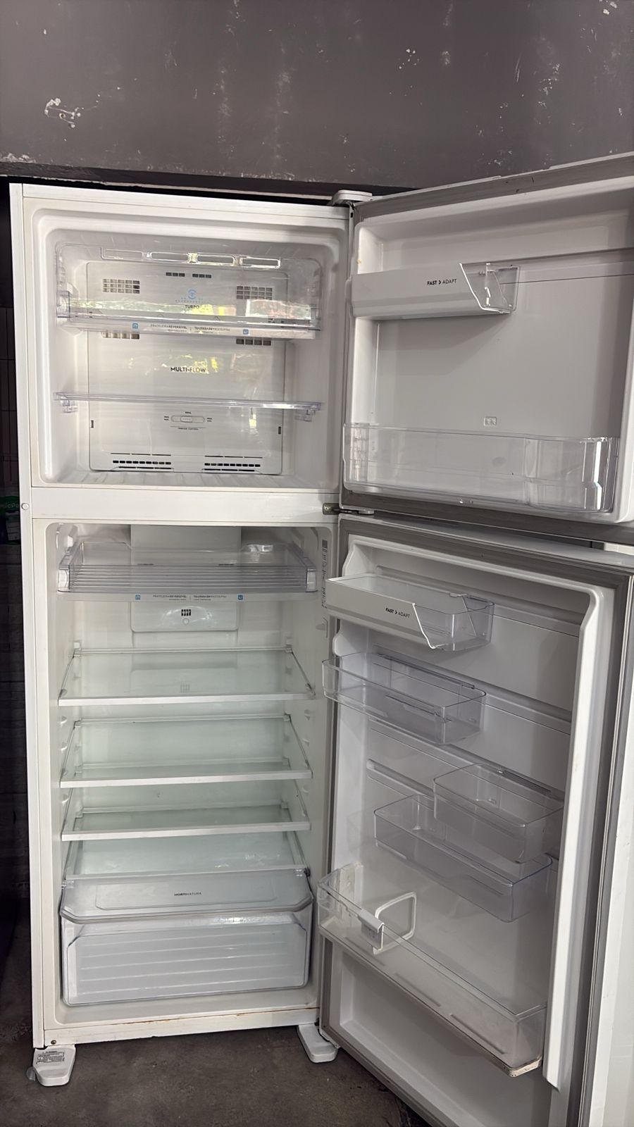 Geladeira Electrolux 220V