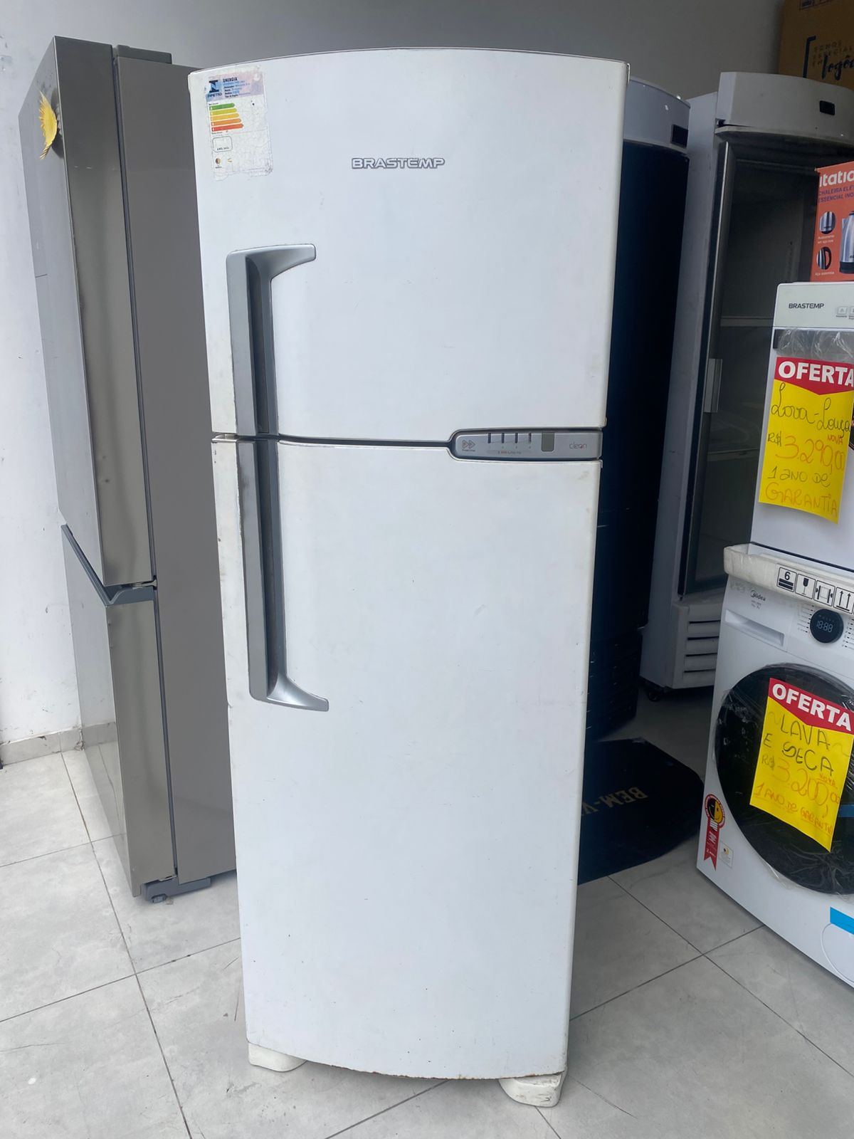 Geladeira Brastemp (Faltando Peças)