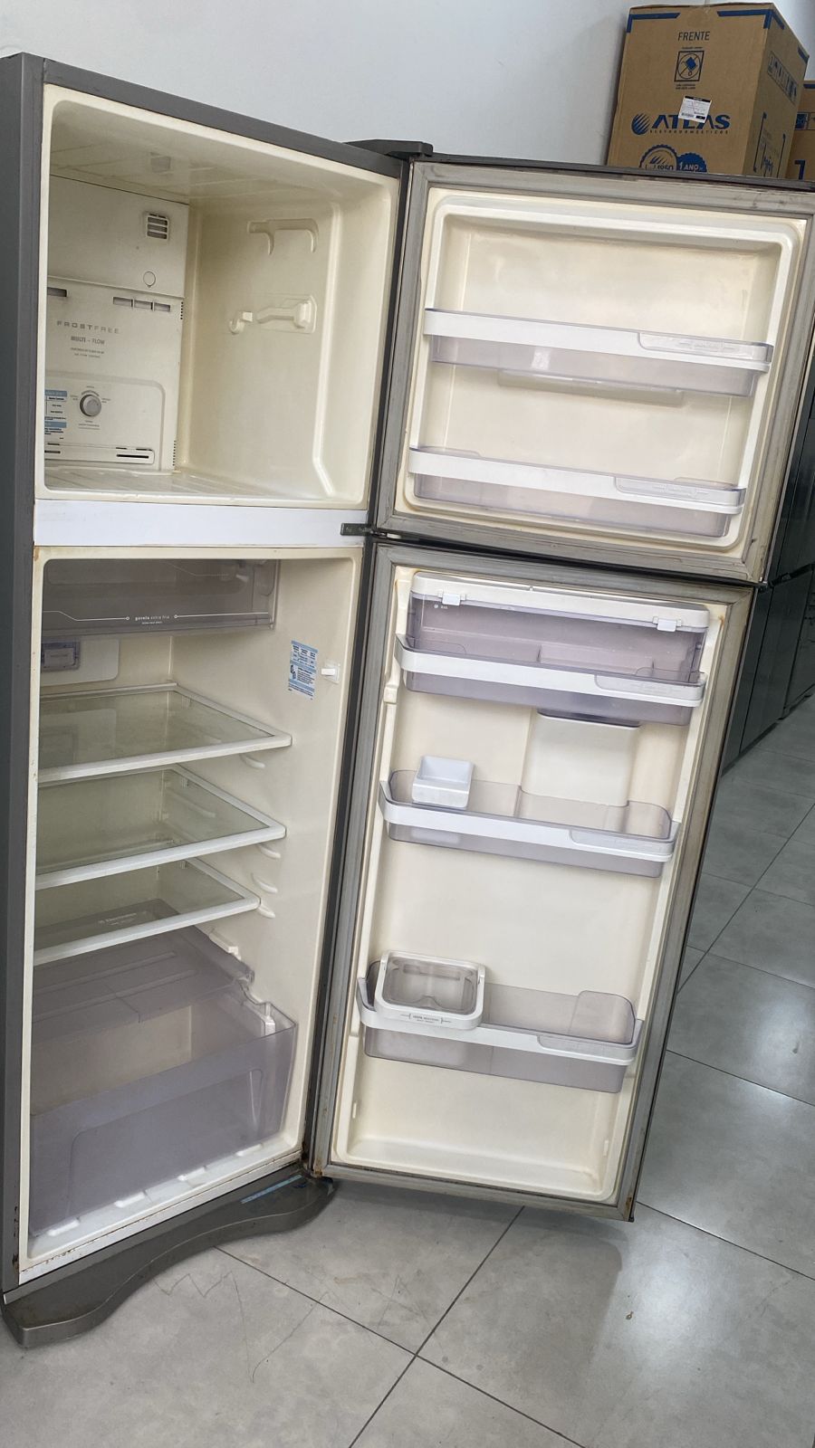 Geladeira Electrolux