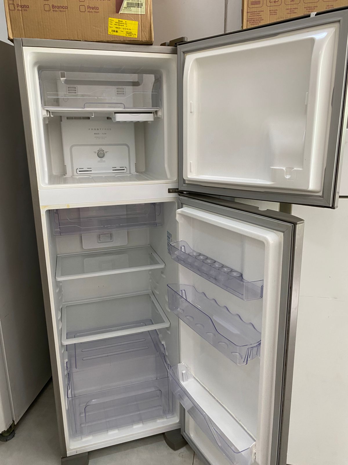 Geladeira Electrolux – 220Volts