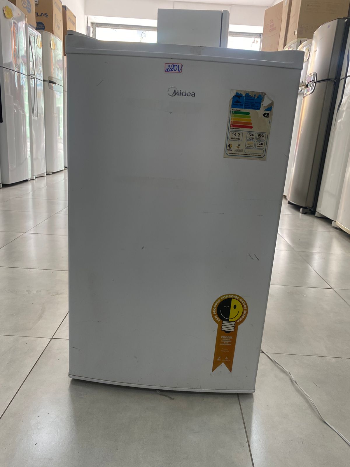 Frigobar Midea – 220Volts