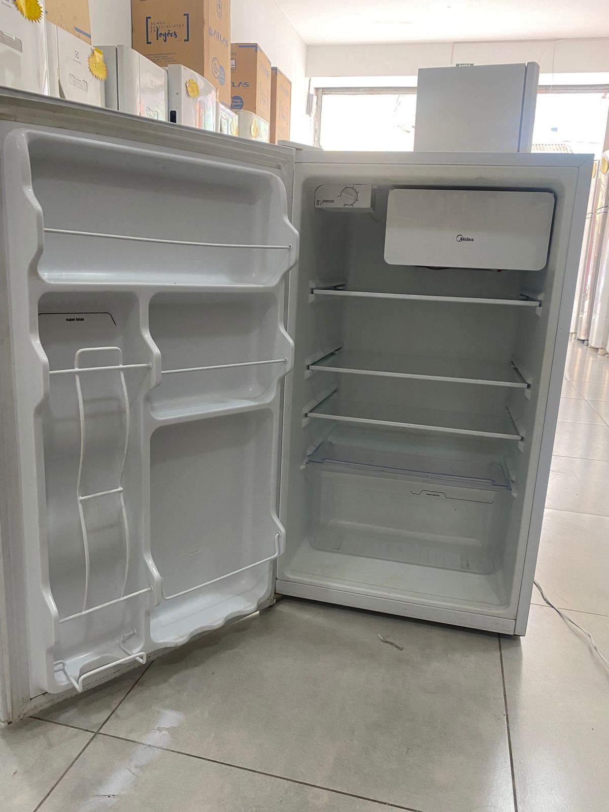 Frigobar Midea – 220Volts