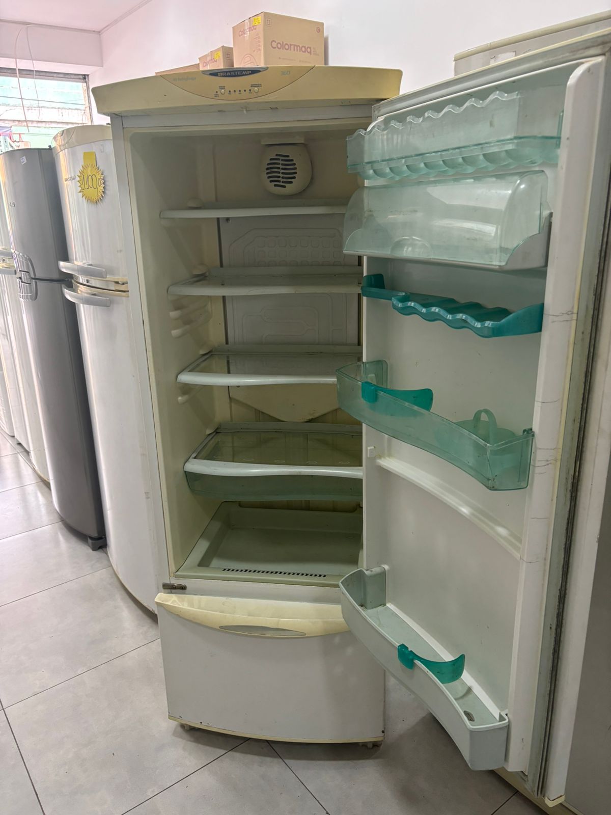 Geladeira Brastemp – Sem Freezer