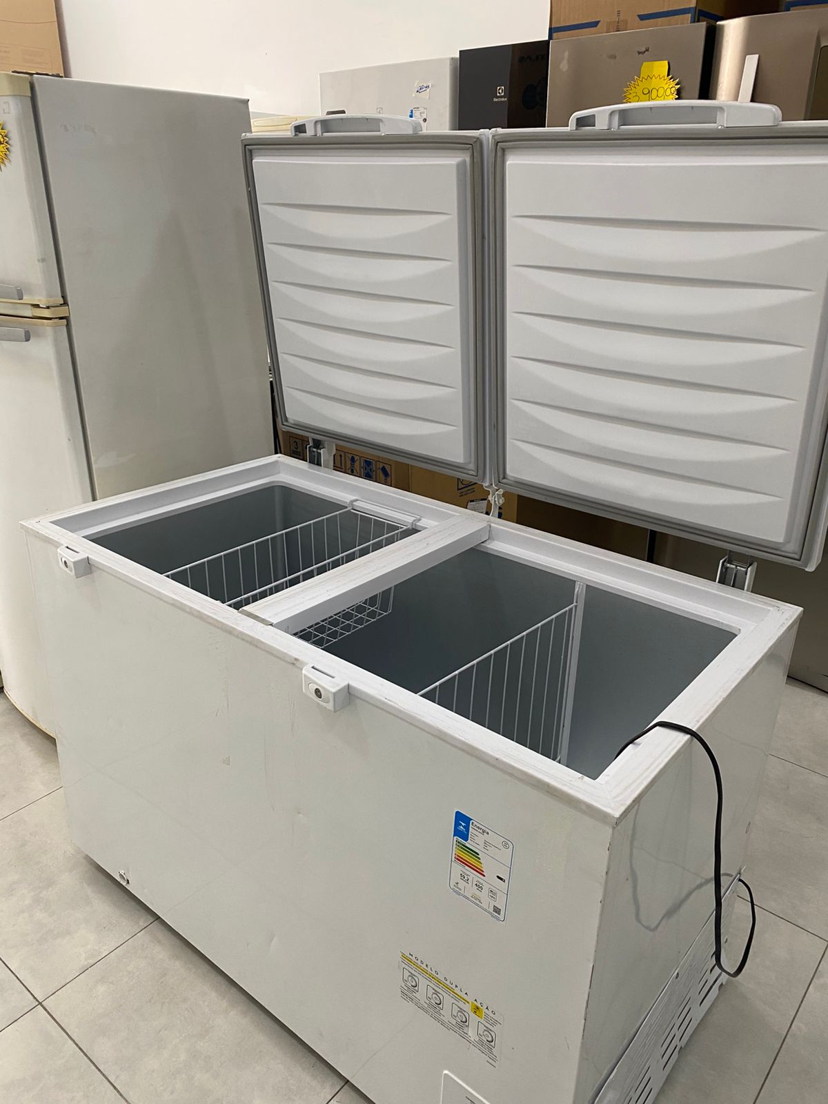 Freezer Electrolux 127Volts