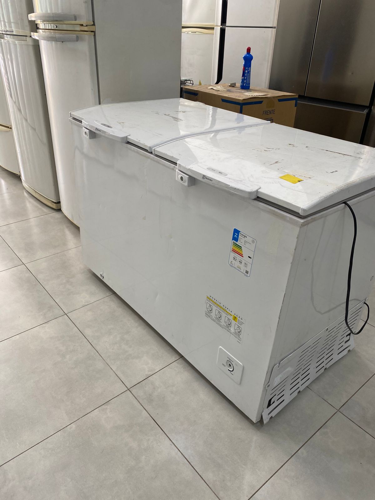 Freezer Electrolux 127Volts