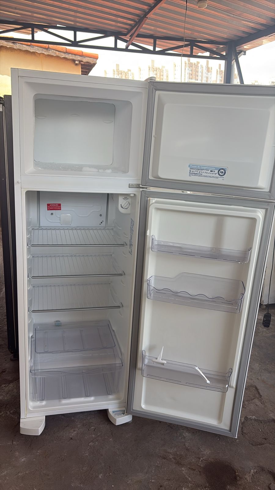 Geladeira Electrolux – Gelo Seco