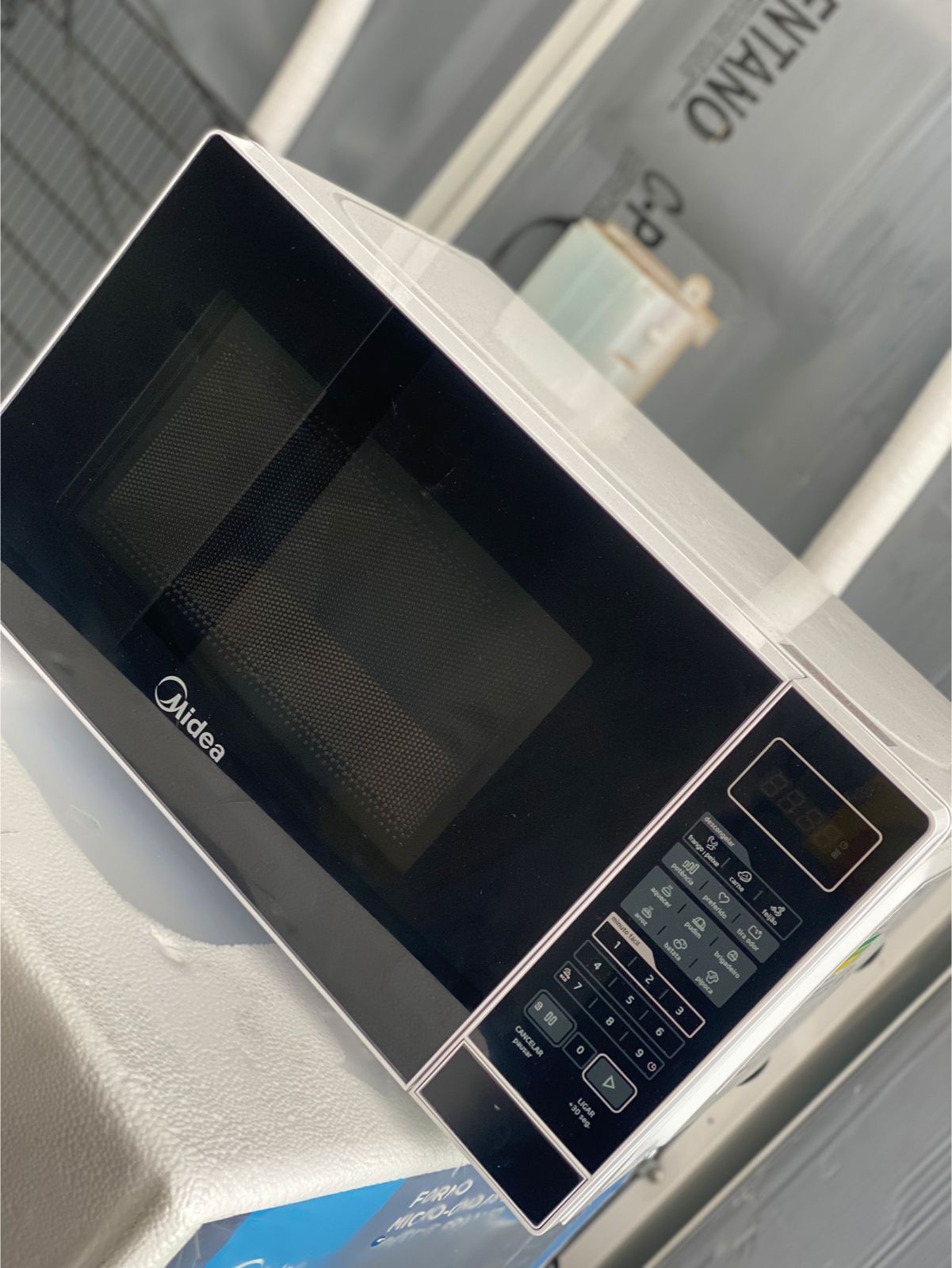 Microondas Midea – NOVO