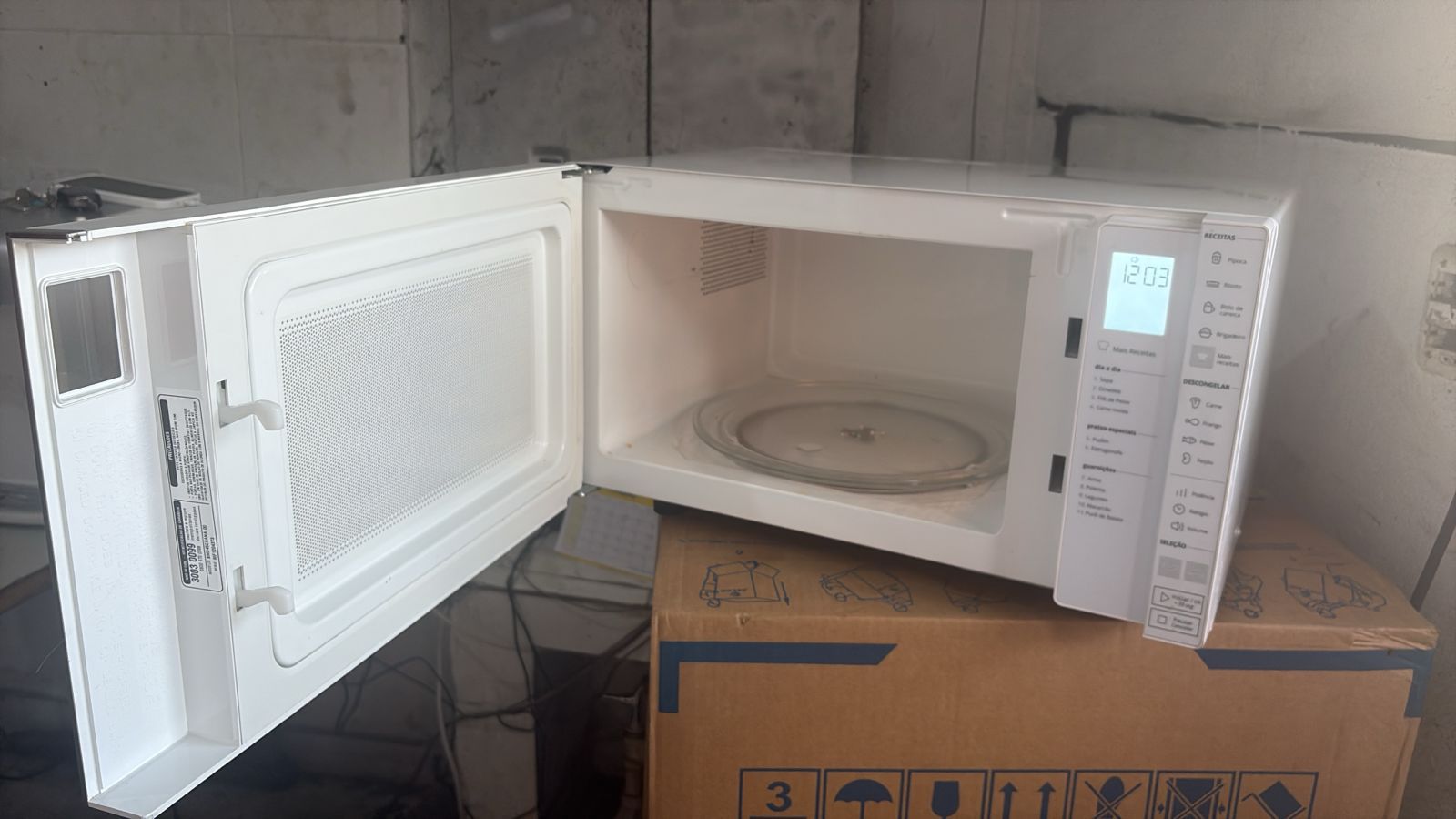 Microondas Brastemp