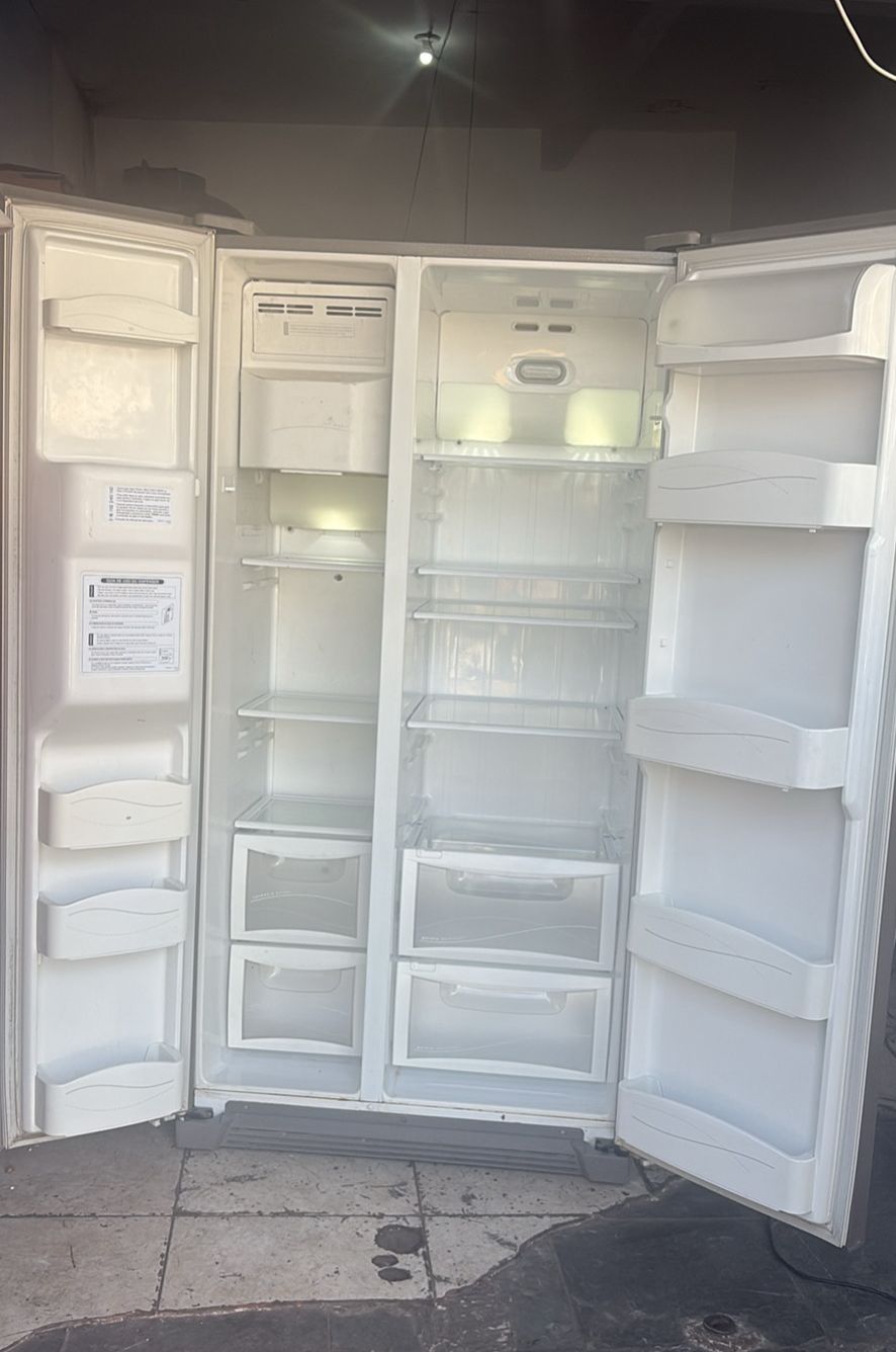 Side By Side Electrolux