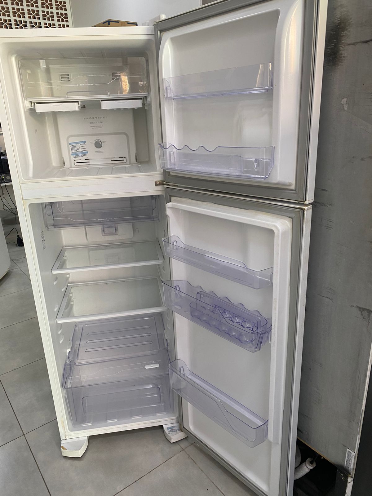 Geladeira Electrolux