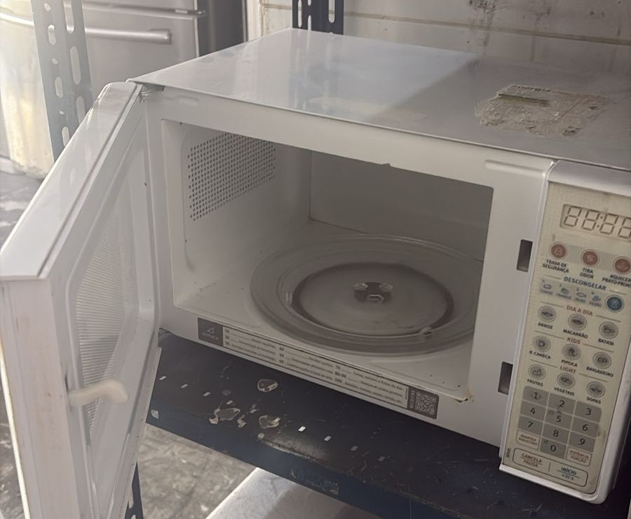 Microondas Brastemp USADO