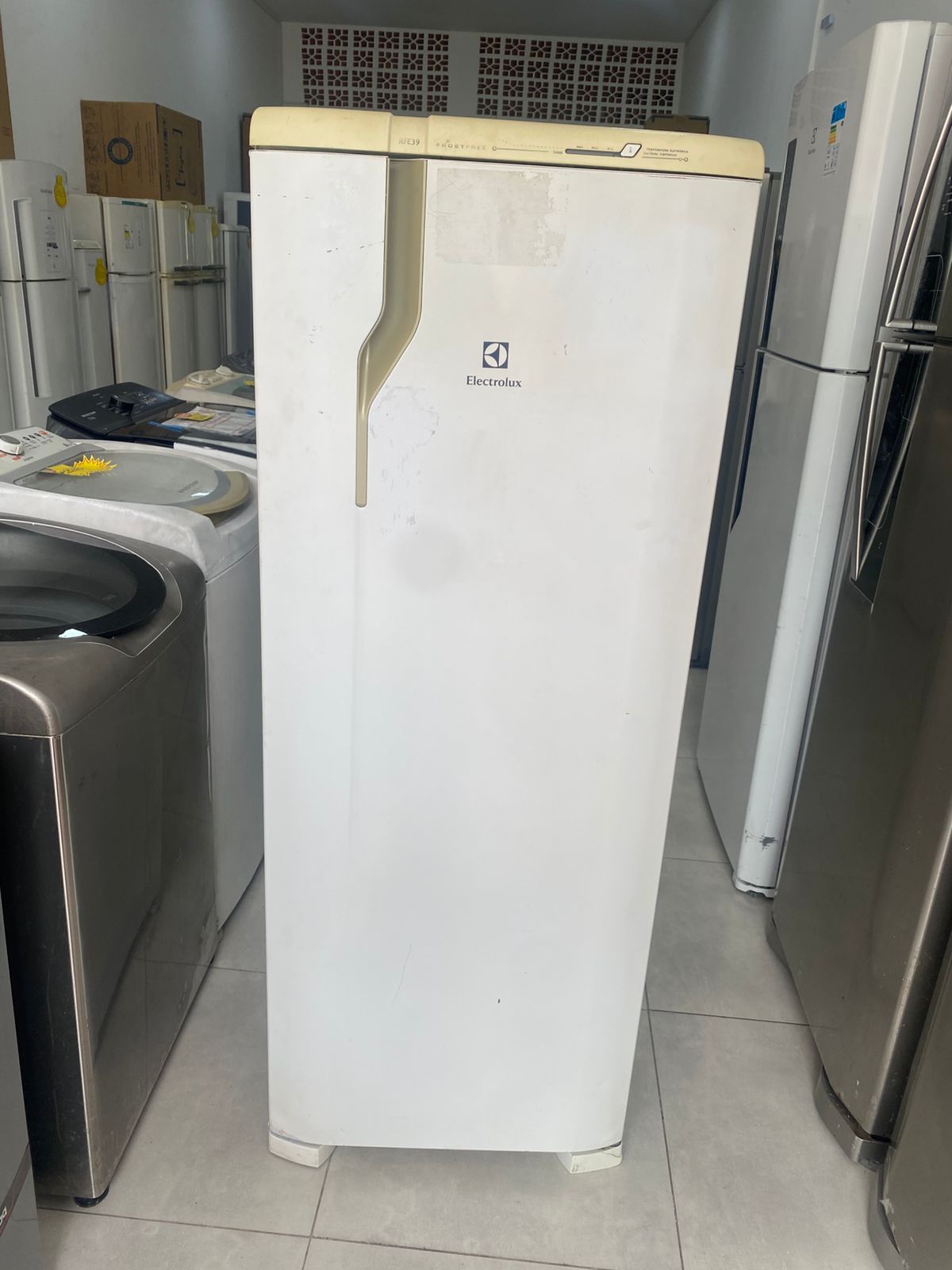 Geladeira Electrolux