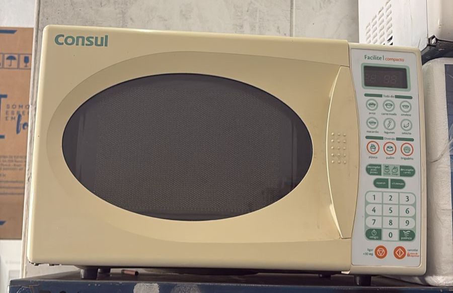 Microondas Consul USADO