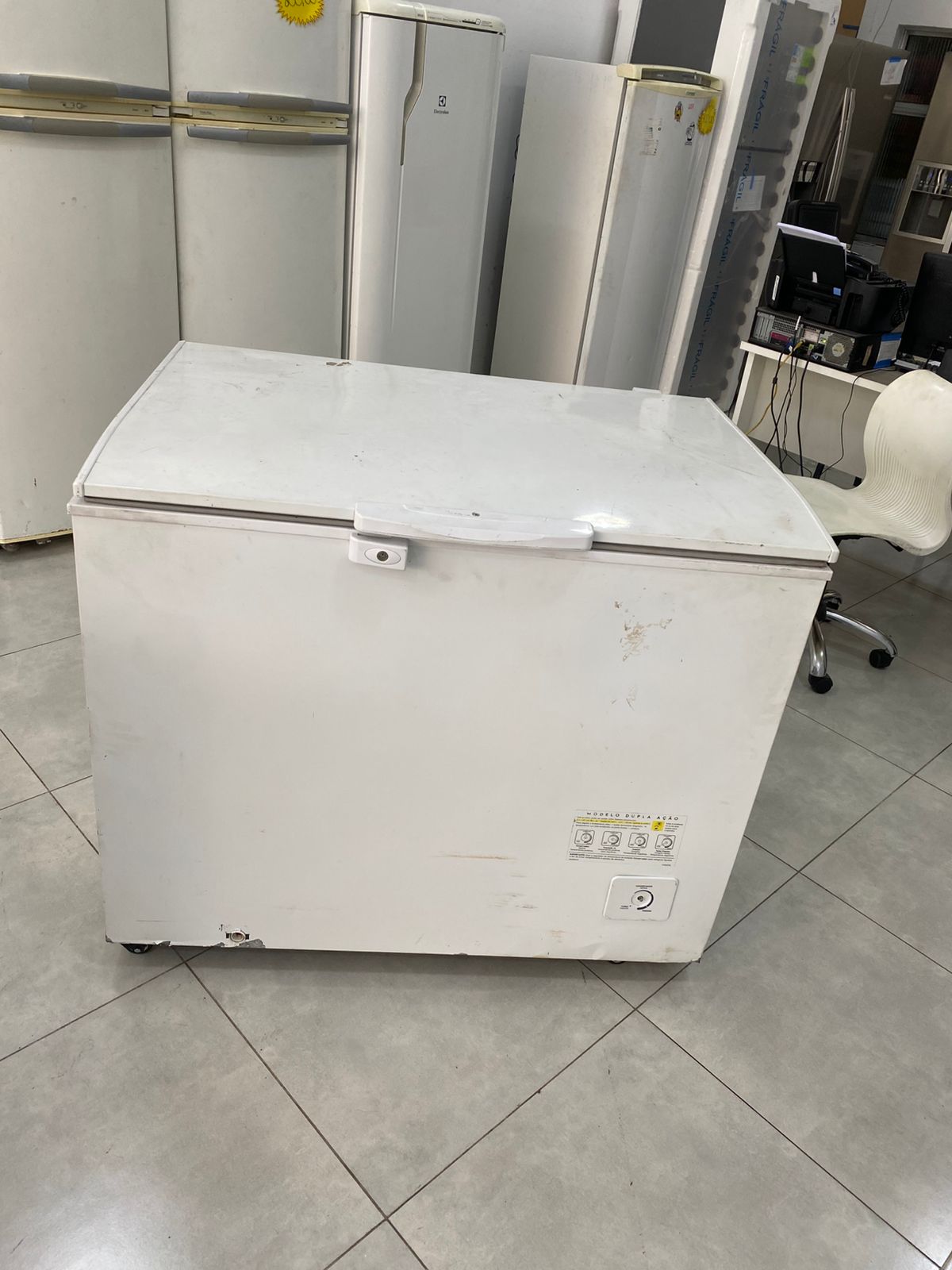 Freezer Electrolux 127Volts
