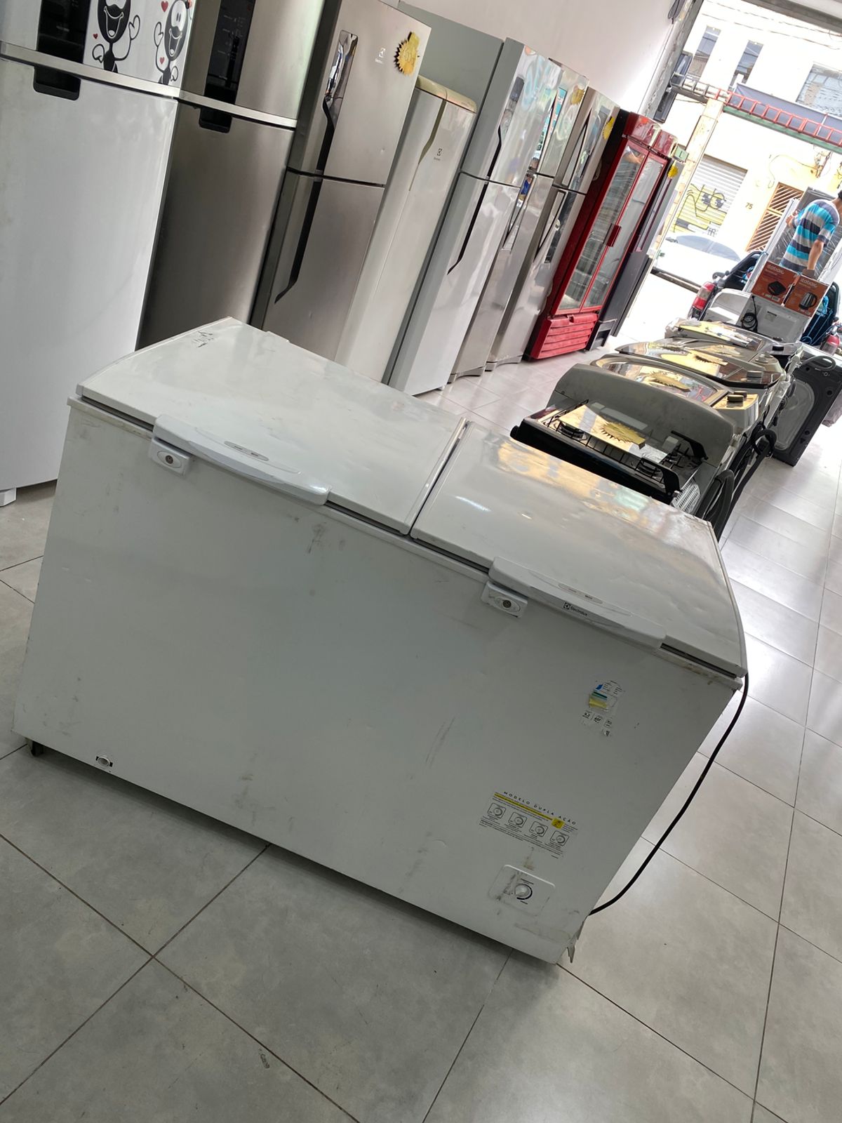 Freezer Electrolux 127Volts