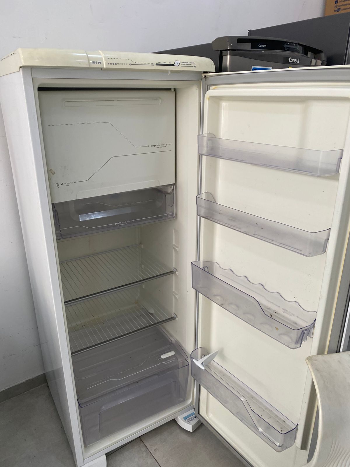 Geladeira Electrolux