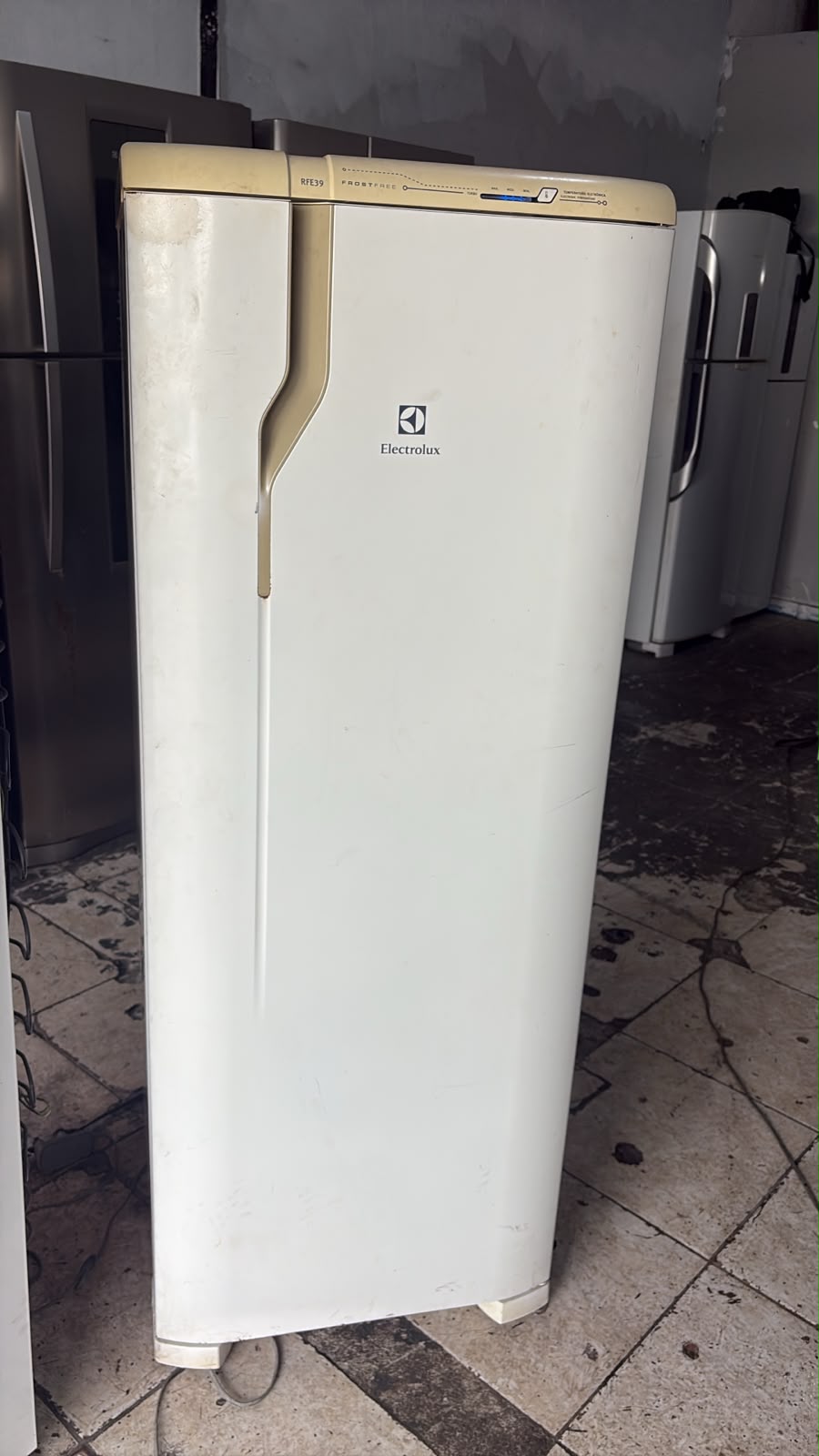 Geladeira Electrolux