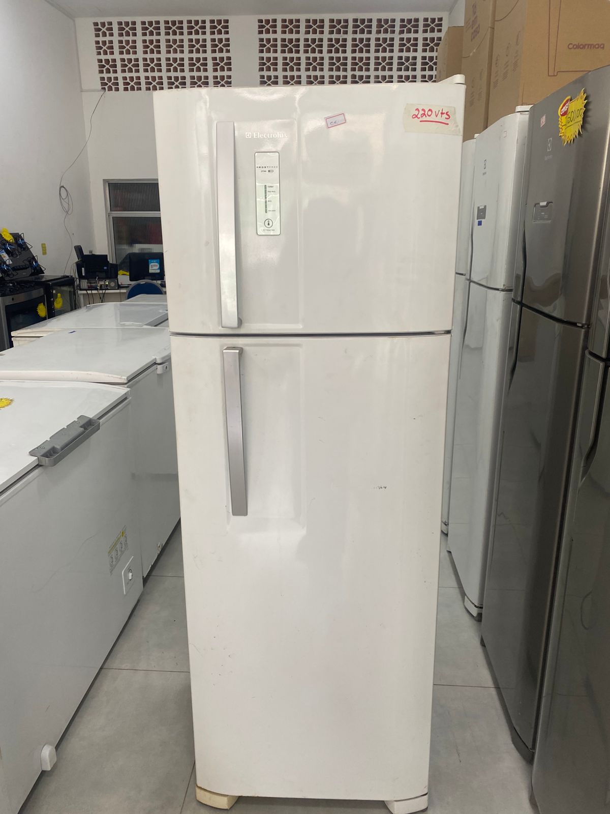 Geladeira Electrolux 220Volts