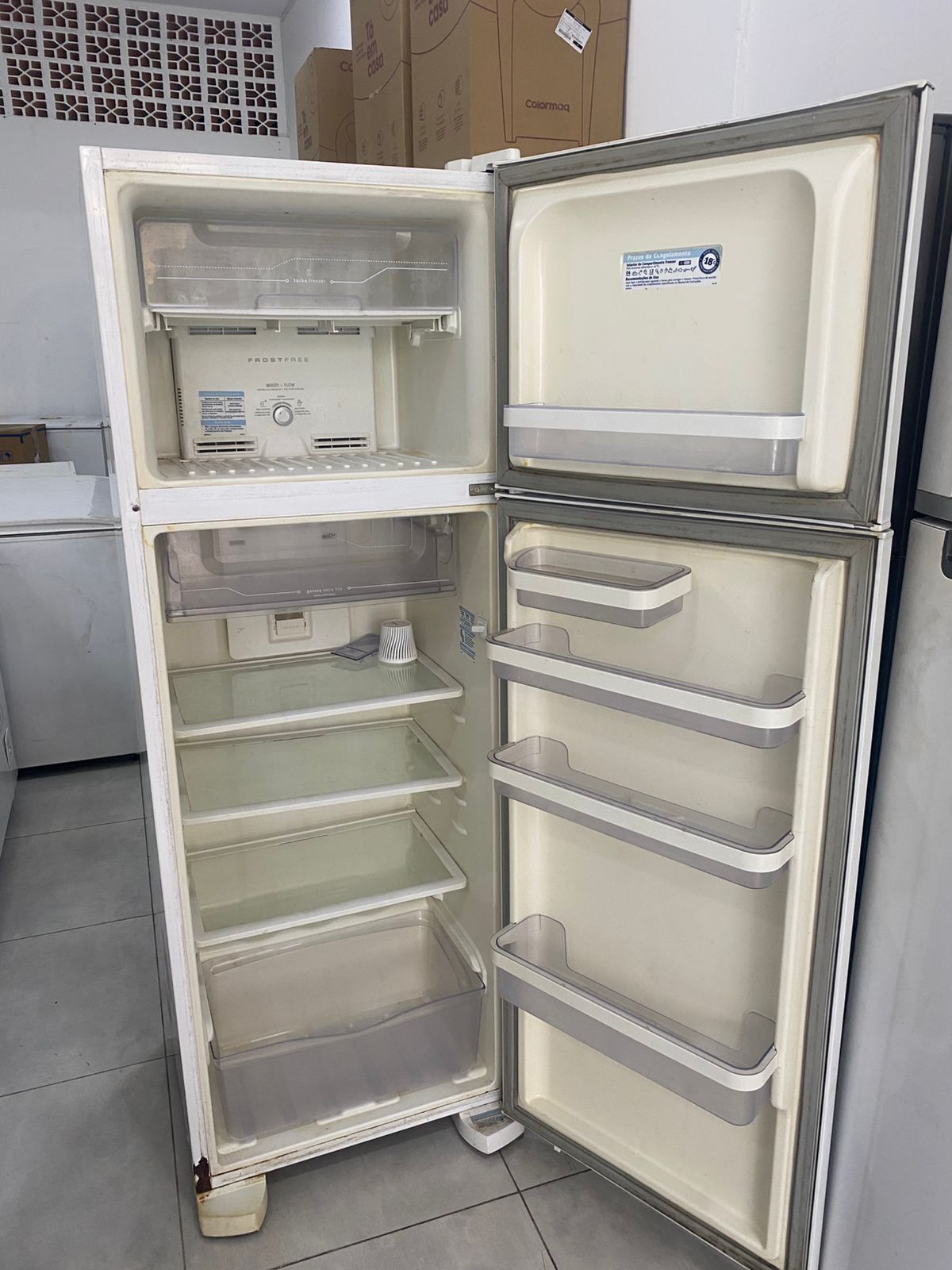 Geladeira Electrolux 220Volts