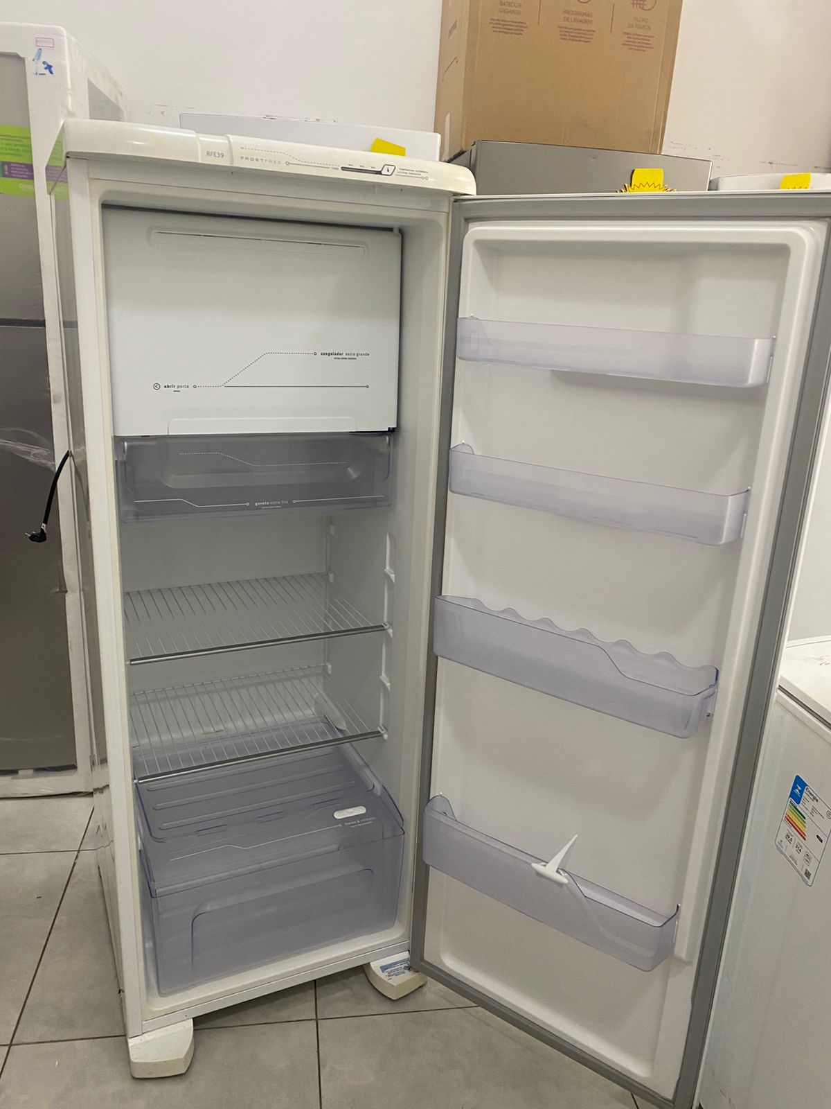 Geladeira Electrolux