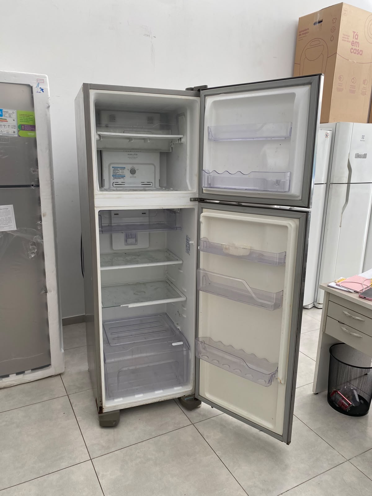 Geladeira Electrolux DFX41 371LITROS