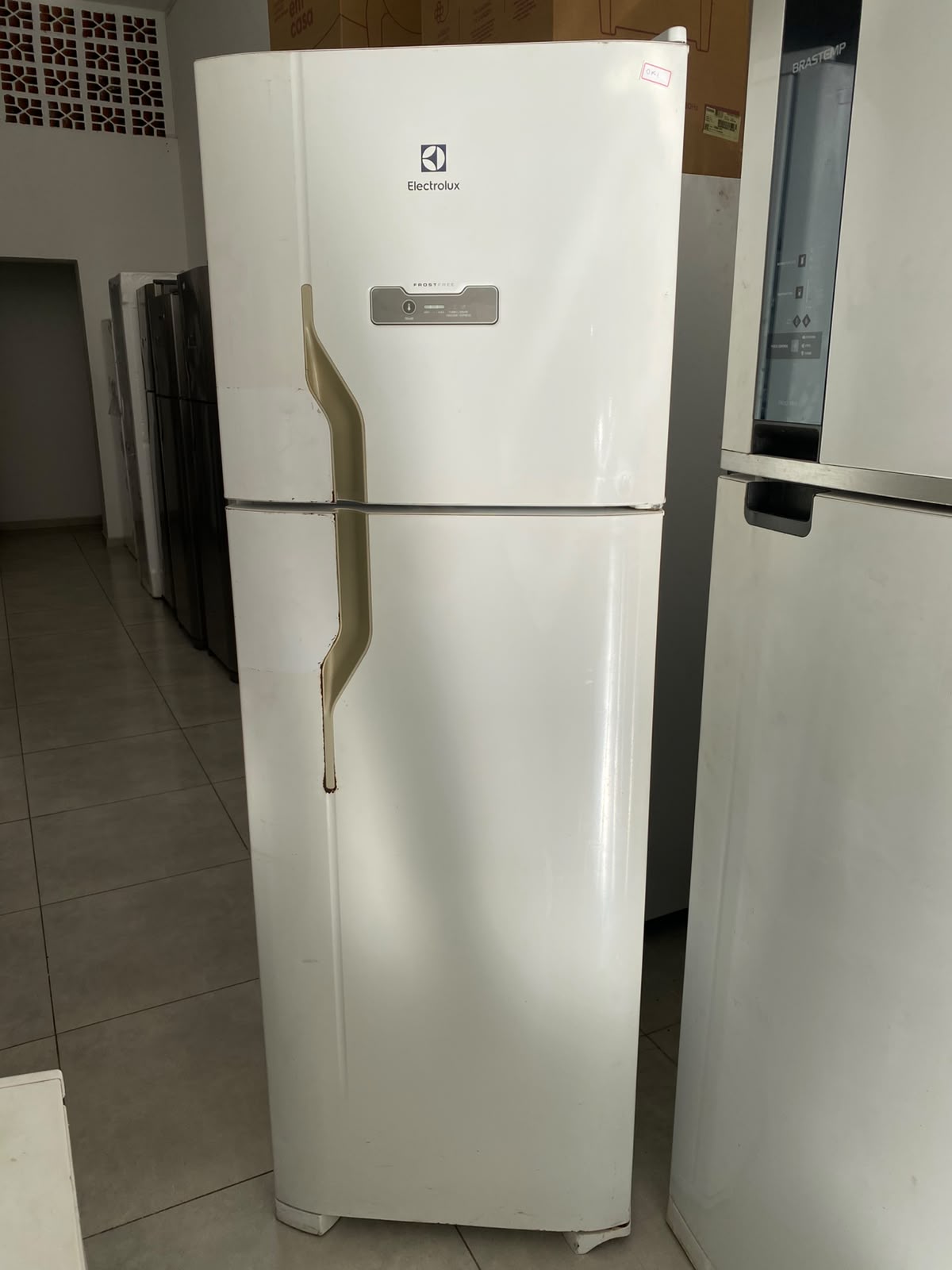 Geladeira Electrolux – DFN41 371 LITROS