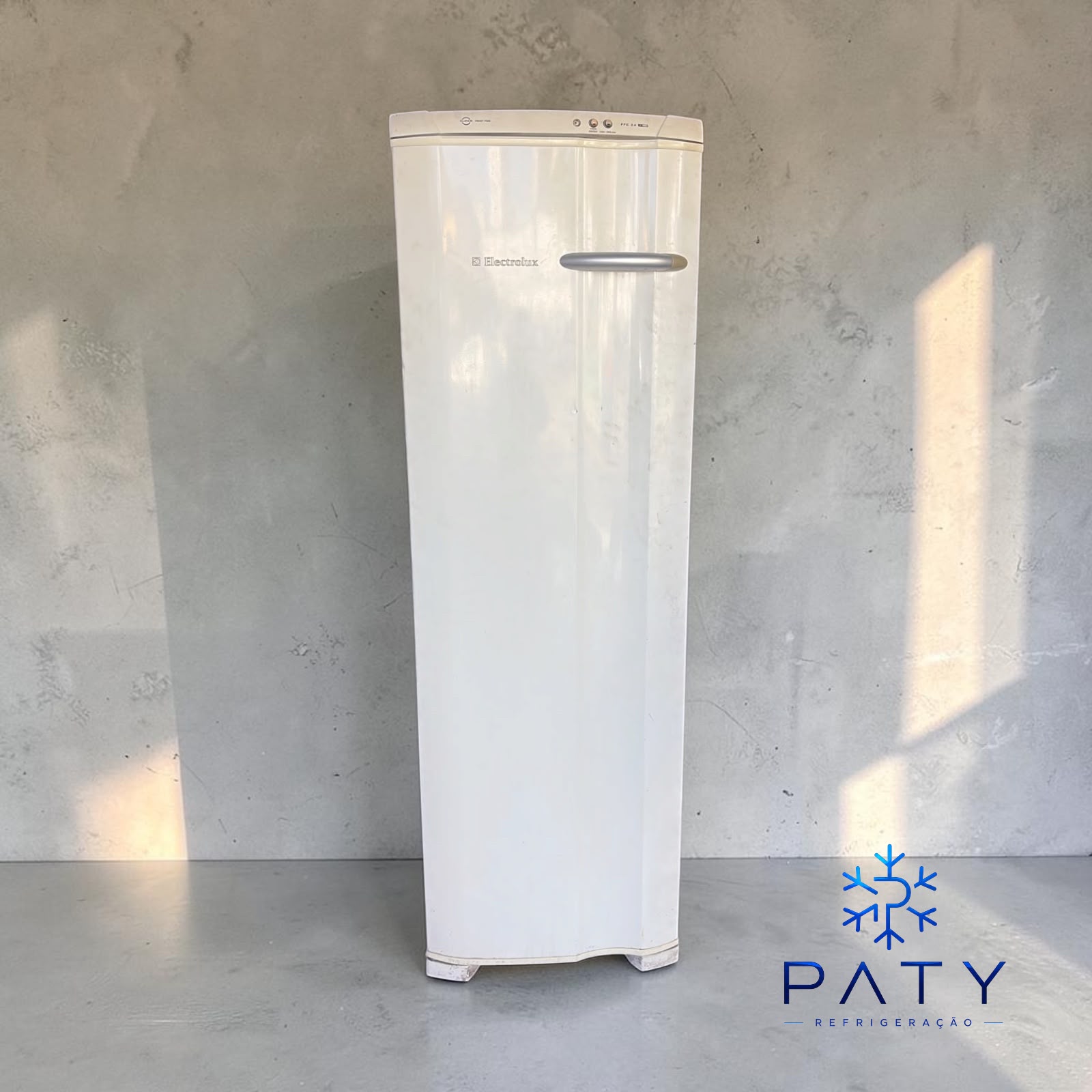 Freezer Electrolux  220Volts