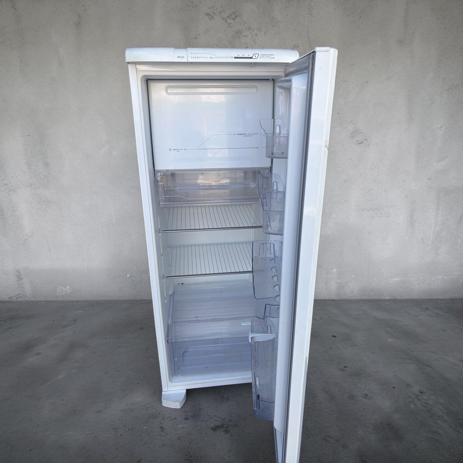 Geladeira Electrolux