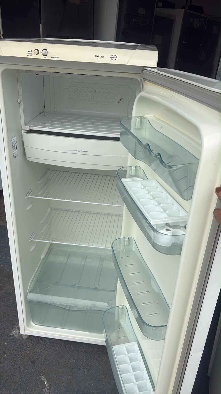 Geladeira Electrolux – Gelo Seco