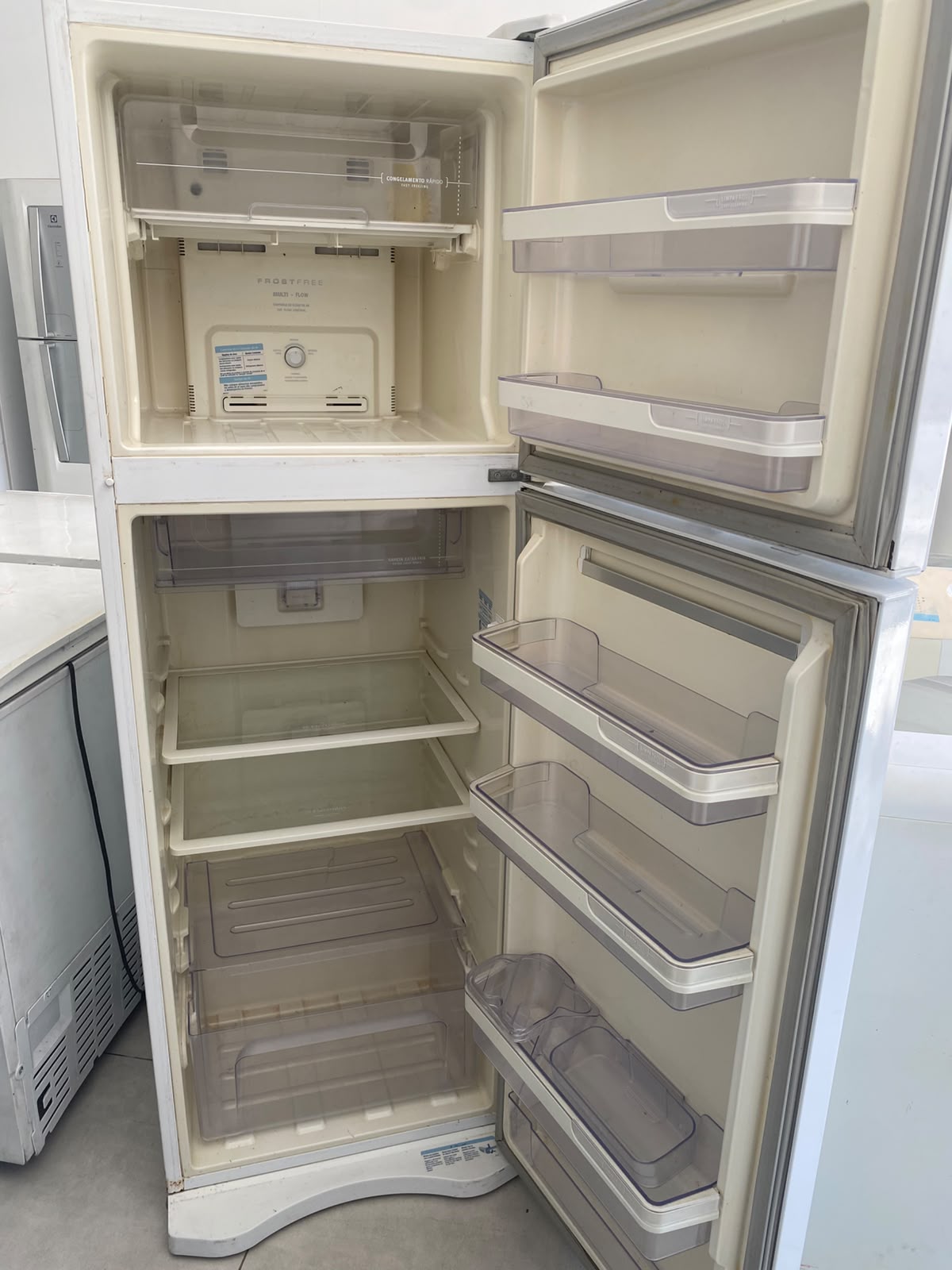 Geladeira Electrolux