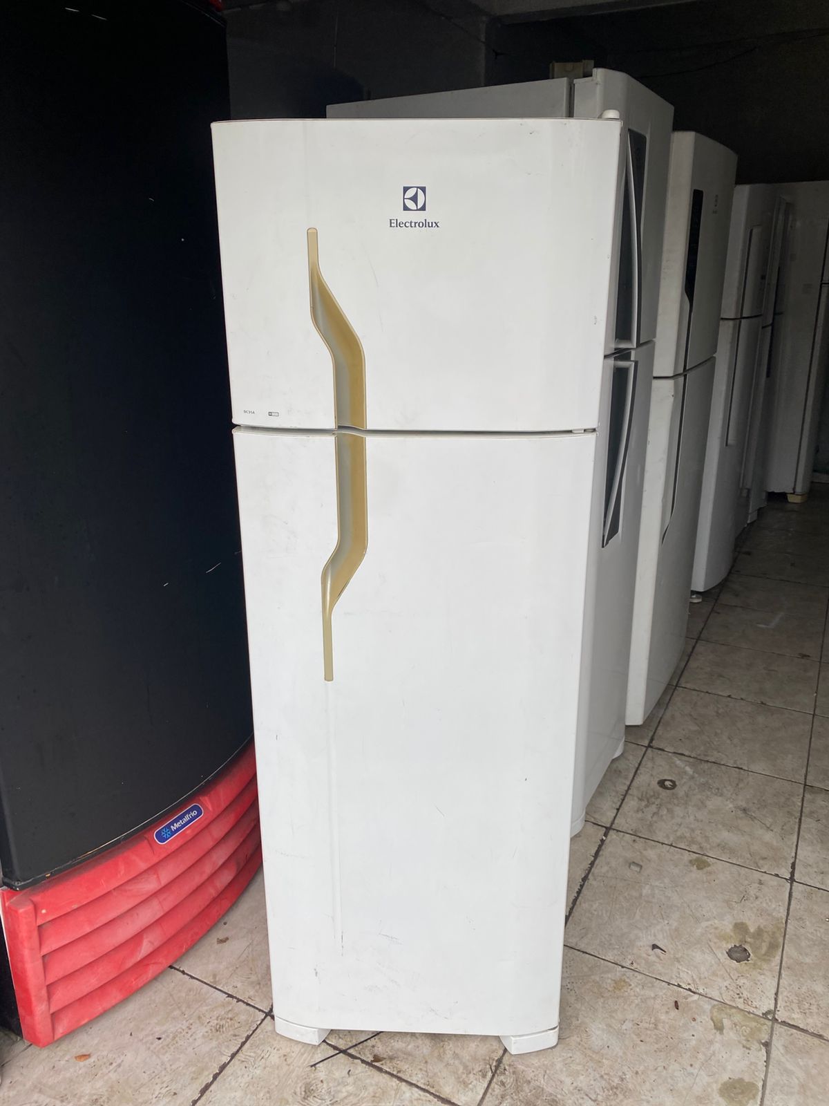 Geladeira Electrolux – Gelo Seco