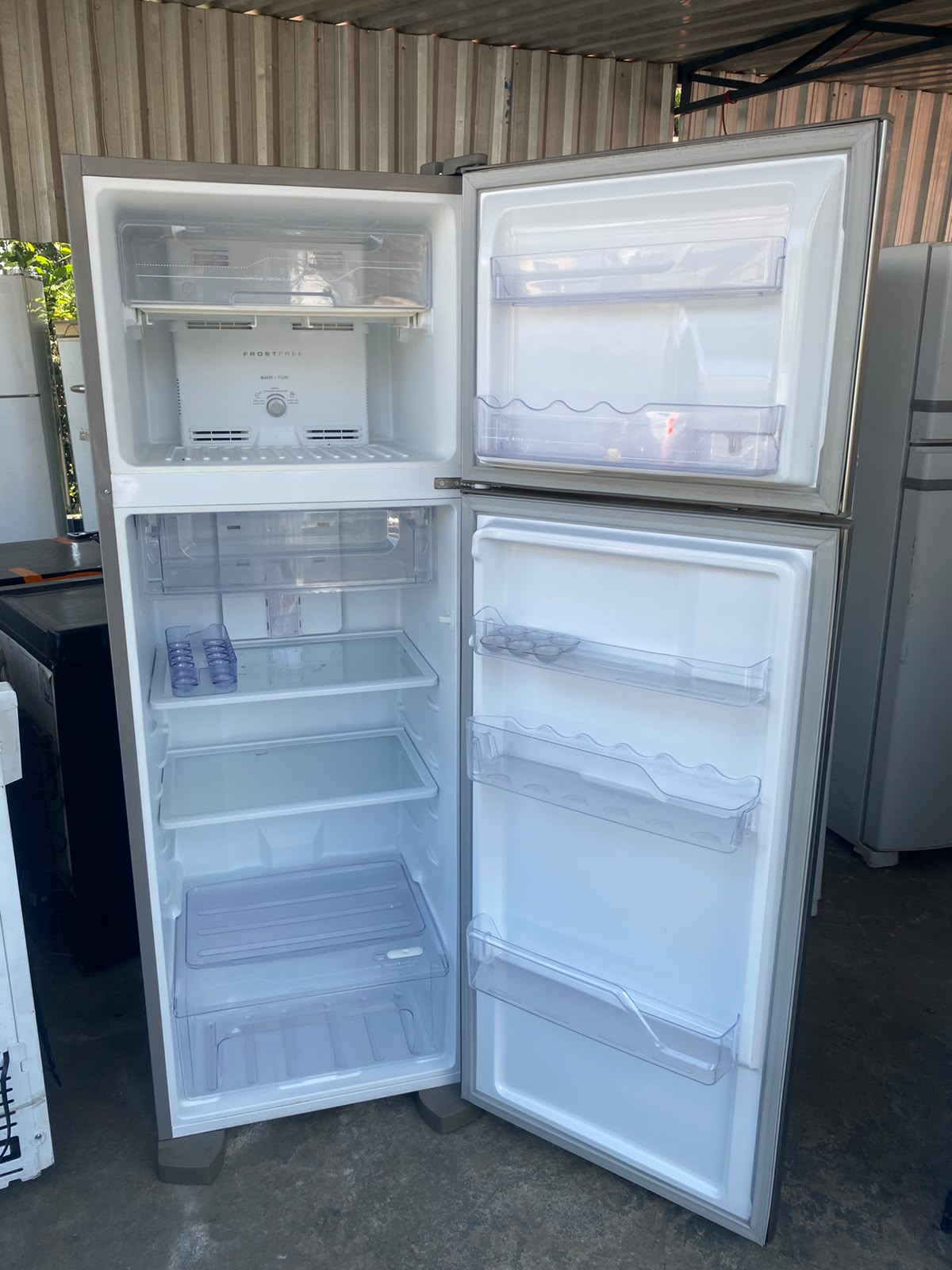 Geladeira Electrolux 220 Volts